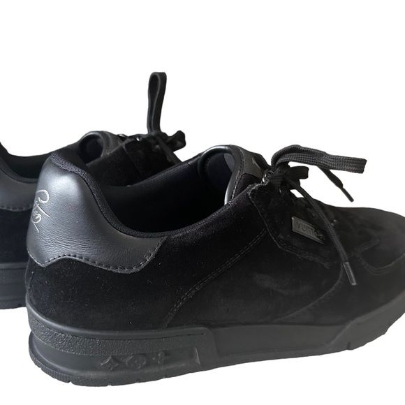 Louis Vuitton LV Uniform Trainer sneakers
SIZE: LV 8.5, US 9.5 - Picture 5 of 13